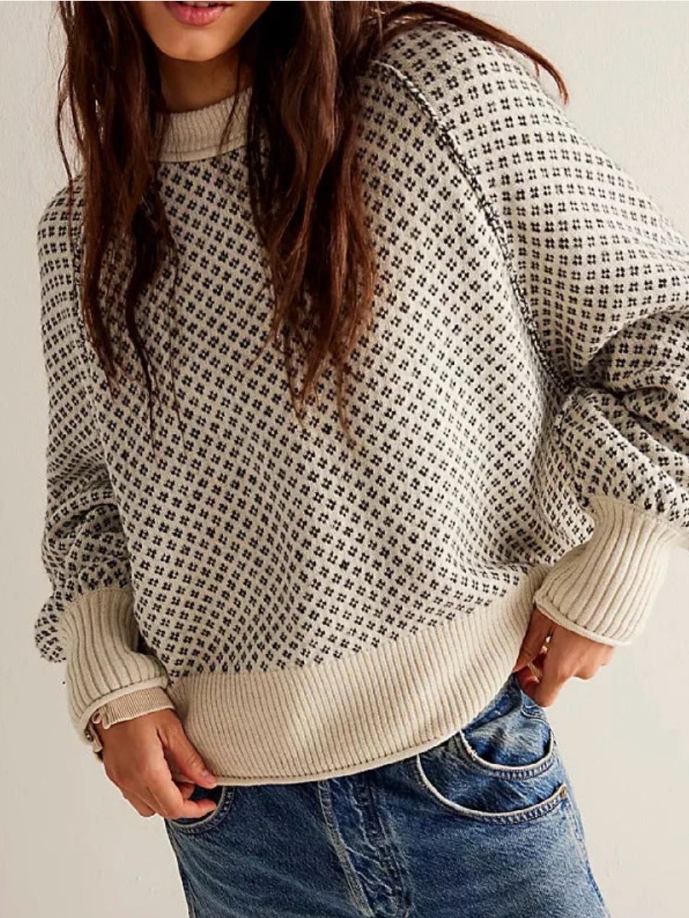 Cozy Patterned Crewneck Sweater in Cream and Black